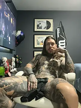 Czat XXX na żywo – ThomasHells