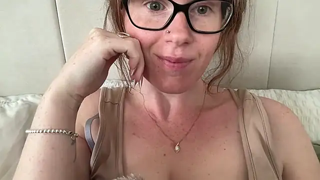 redheadrosie69's Live XXX Chat