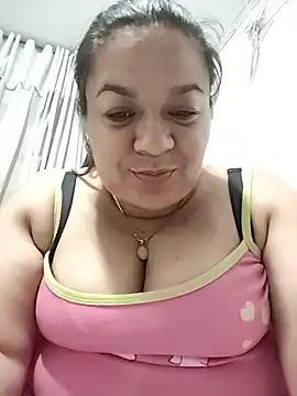 Charlott-1's Live XXX Chat
