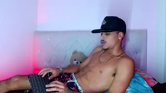 Angel_foxc13's Live XXX Chat