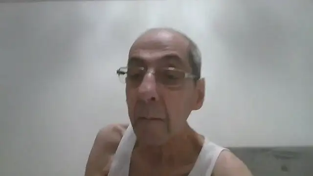whitemilk4u Chat XXX in diretta