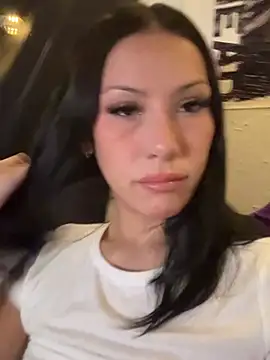 carmenbabyluv's Webcam Show