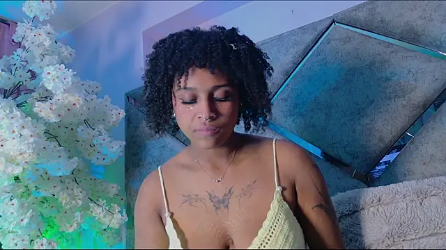 Chat XXX ao vivo de Elith_noa