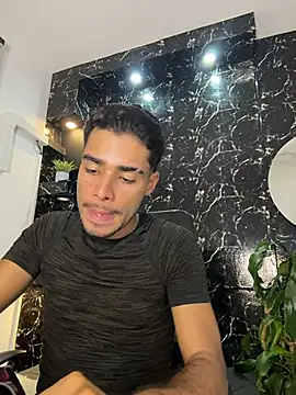 Alejandro_Greco live XXX chat