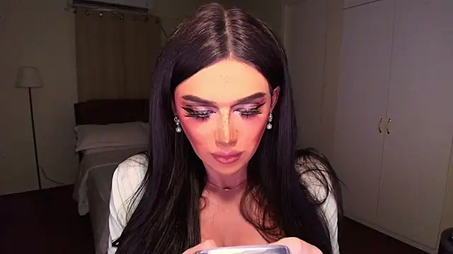 AnneHartx élő XXX-chatje