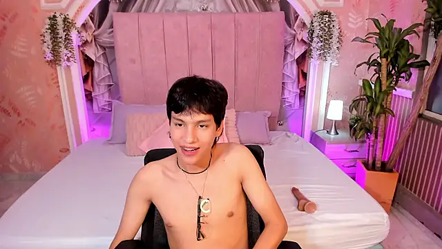 max_hunter1 Chat XXX live
