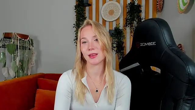 Chatroom XXX en direct de ElaraVoltage