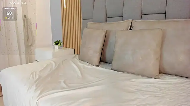XXX chat uživo modela Elliot_Walker