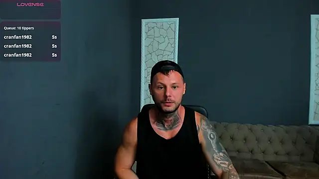 BrianHunts – Naživo XXX chat