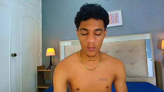 Chatroom XXX en direct de _Thiago12