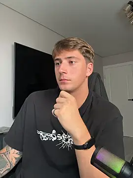 DaniHort Chat XXX in diretta