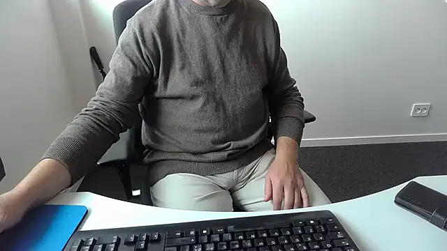 Buggemann Live XXX Chat
