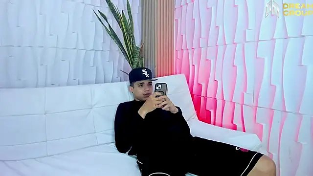 Chatroom XXX en direct de AmazingPartys