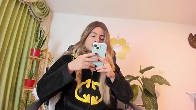 Онлайн чат XXX LukaCastillo
