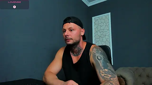 BrianHunts Chat XXX live