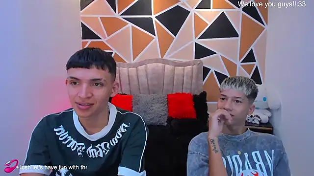 Juan_Nd_Steven লাইভ XXX চ্যাট