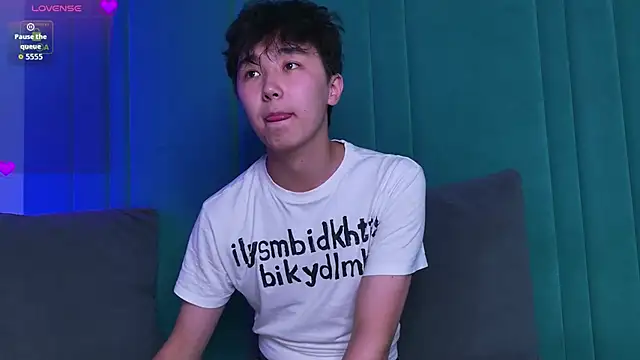HeejinWangのライブXXXチャット