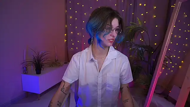 Chat XXX Live Lain_Root