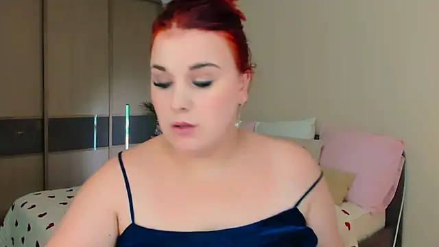 OliviaTwens XXX чат на живо