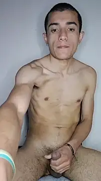 Chatroom XXX en direct de Thick_Cock