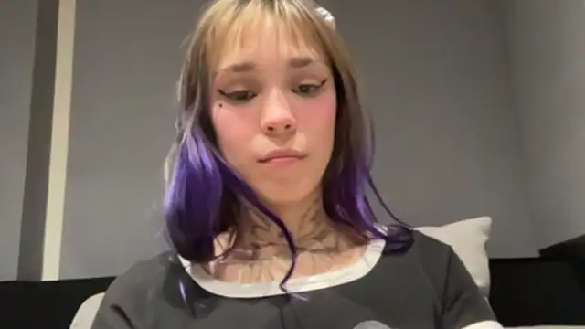 loletabb XXX чат на живо