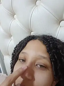 XXX chat uživo modela kam_78h