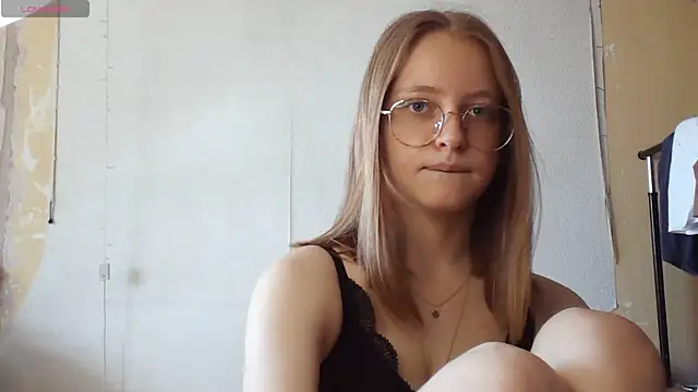 WinifredLunney Chat XXX live