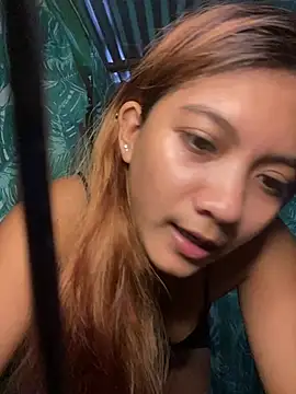 sweetangel143's Live XXX Chat