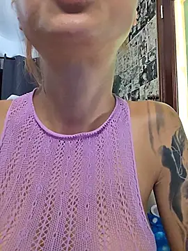 Chat +18 de kylie_blck ao vivo