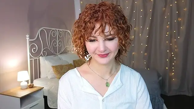 Kira__Fluffy's Live XXX Chat