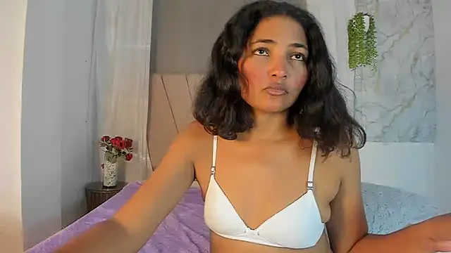 Elayha_28 Live XXX-Chat