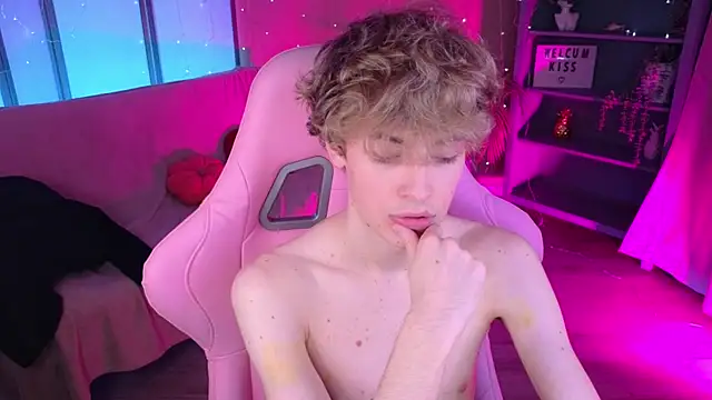 XXX chat uživo modela kevingarsiaa