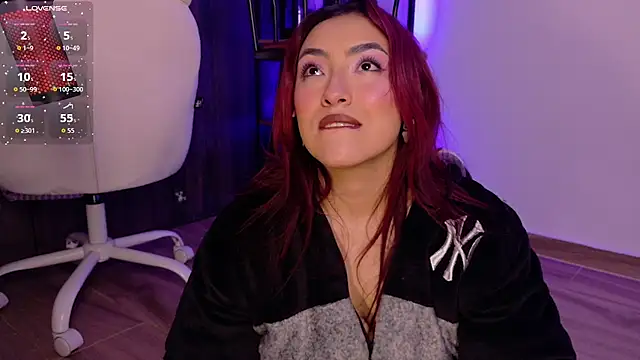 Chat +18 de Silvana_Goddess ao vivo