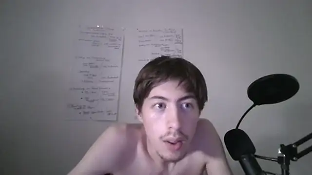 Chat XXX en directo de VelvetRagottiOG