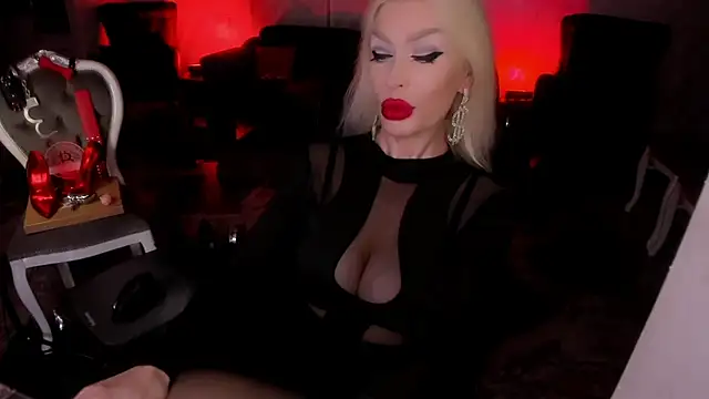 FinDomGod – Live XXX-chat