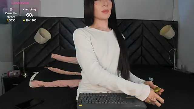 DemonFoxx Live XXX Chat