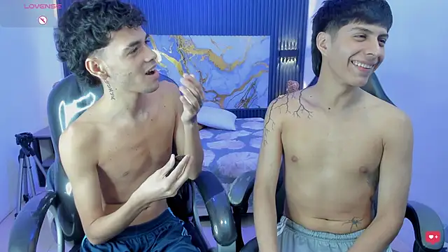 Estiv18_ Live XXX-Chat