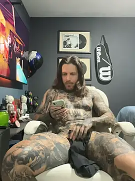 ThomasHells Live XXX Chat