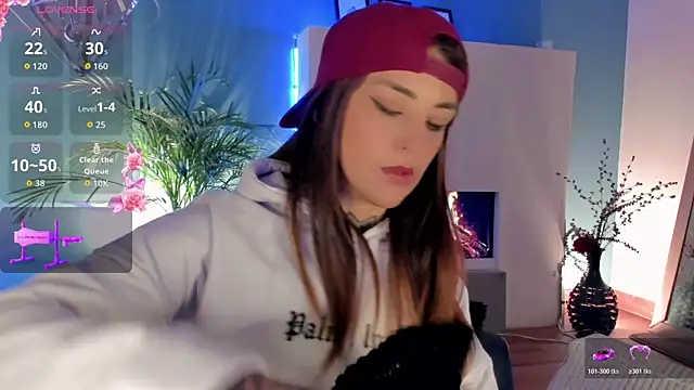 XXX chat uživo modela Megan_inked