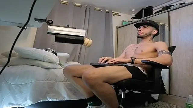Chat XXX ao vivo de pigballsbidom