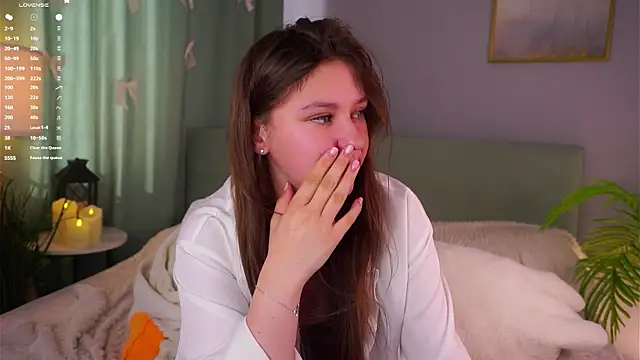 ShantellAngulo – Naživo XXX chat
