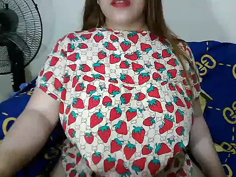 Bigtits_Joy's Live XXX Chat