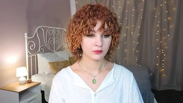 Kira__Fluffy's Live XXX Chat