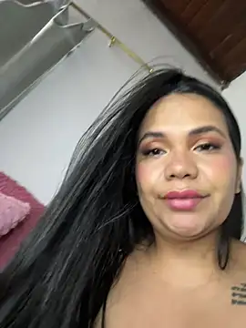 XXX chat uživo modela NoahJade