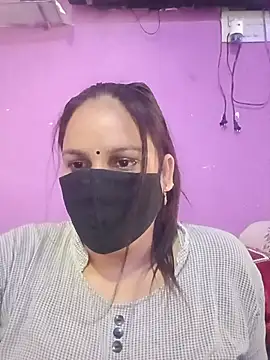 01Mona's Live XXX Chat