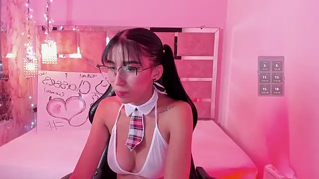 SammyRai_ Live XXX-Chat