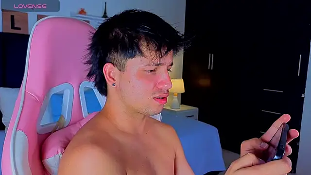 Živý XXX chat Issac_james_