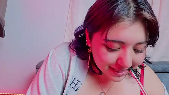 Blueberry_gothic Chat XXX in diretta