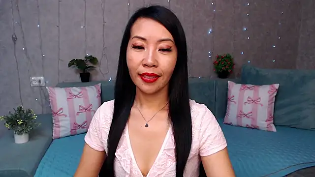 LiaPak Chat XXX in diretta