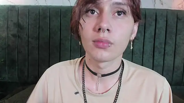 Brunodeluca_ Adlı Modelin Canlı XXX Sohbeti
